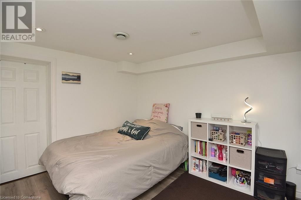 645 BEACH BOULEVARD Image 28