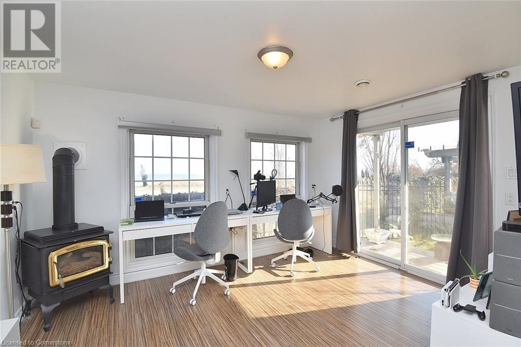 645 BEACH BOULEVARD Image 32