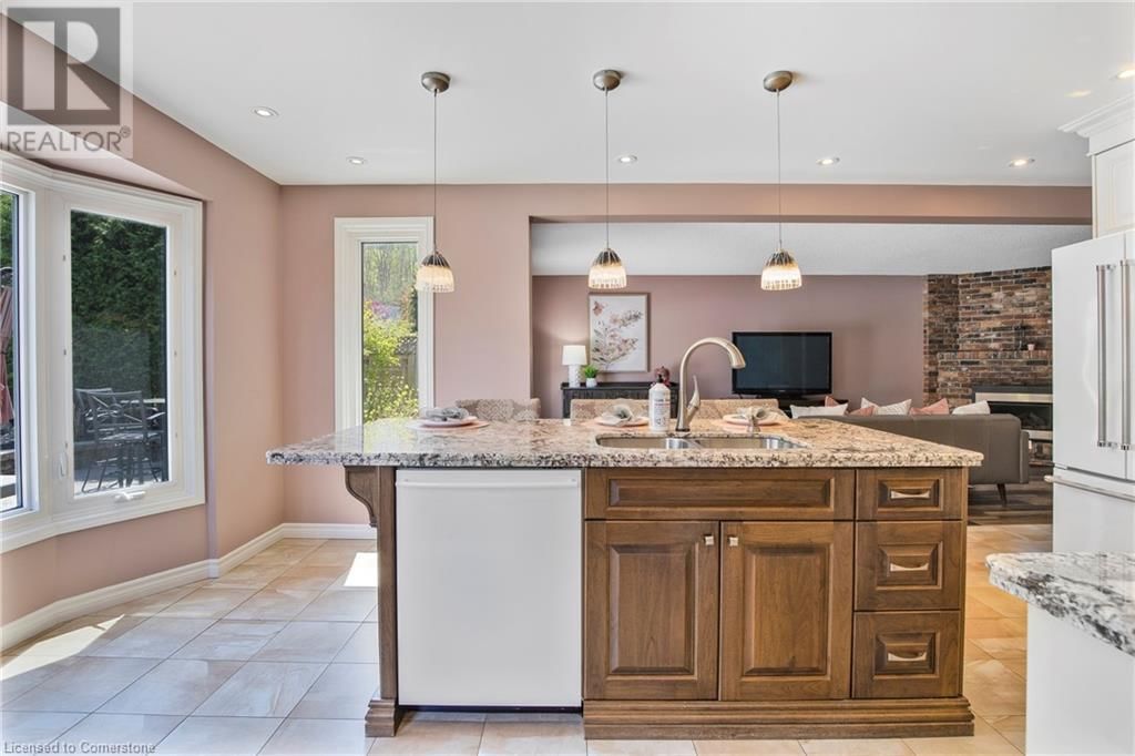 106 MAPLE DRIVE Image 10