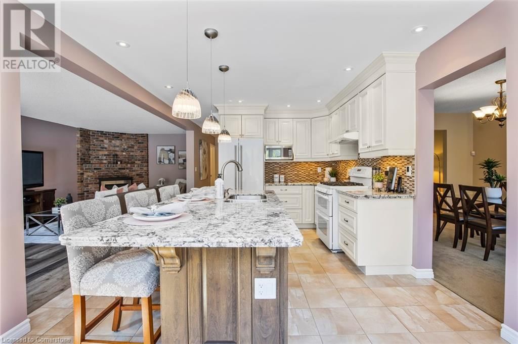 106 MAPLE DRIVE Image 11