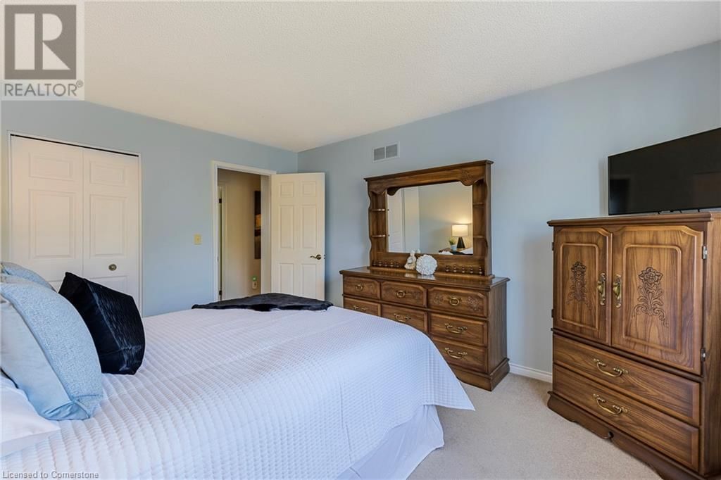 106 MAPLE DRIVE Image 26