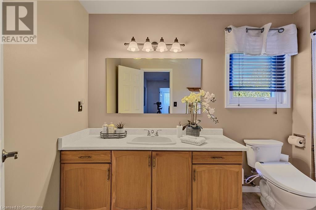 106 MAPLE DRIVE Image 29