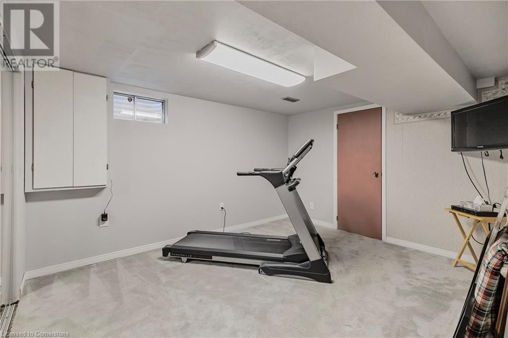 106 MAPLE DRIVE Image 34