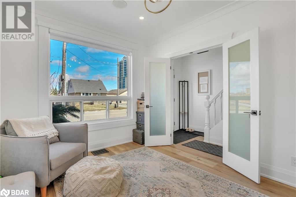 27 VICTORIA STREET Image 7
