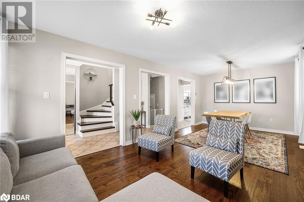 6 BROOKWOOD DRIVE Image 12