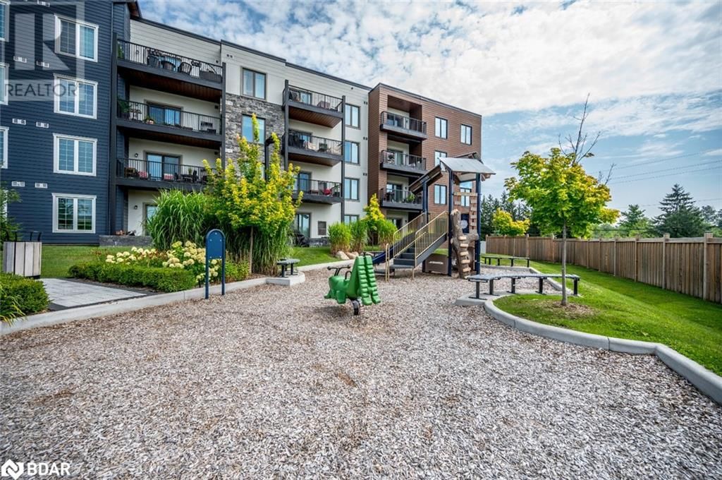 112 - 54 KODA STREET Image 18