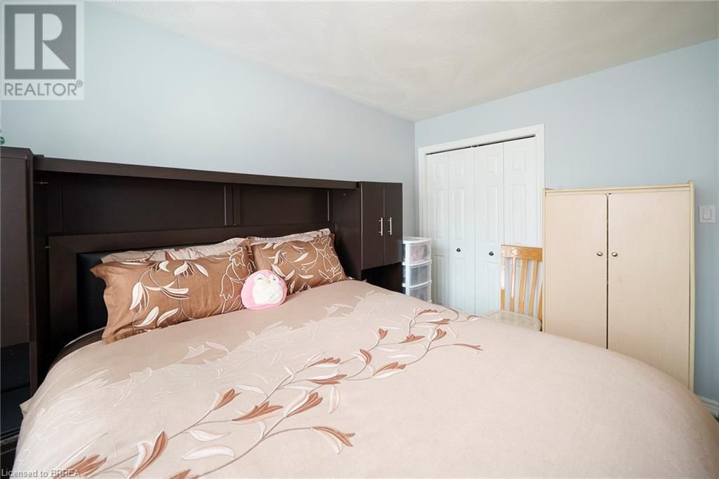 4 - 115 GLENWOOD DRIVE Image 18