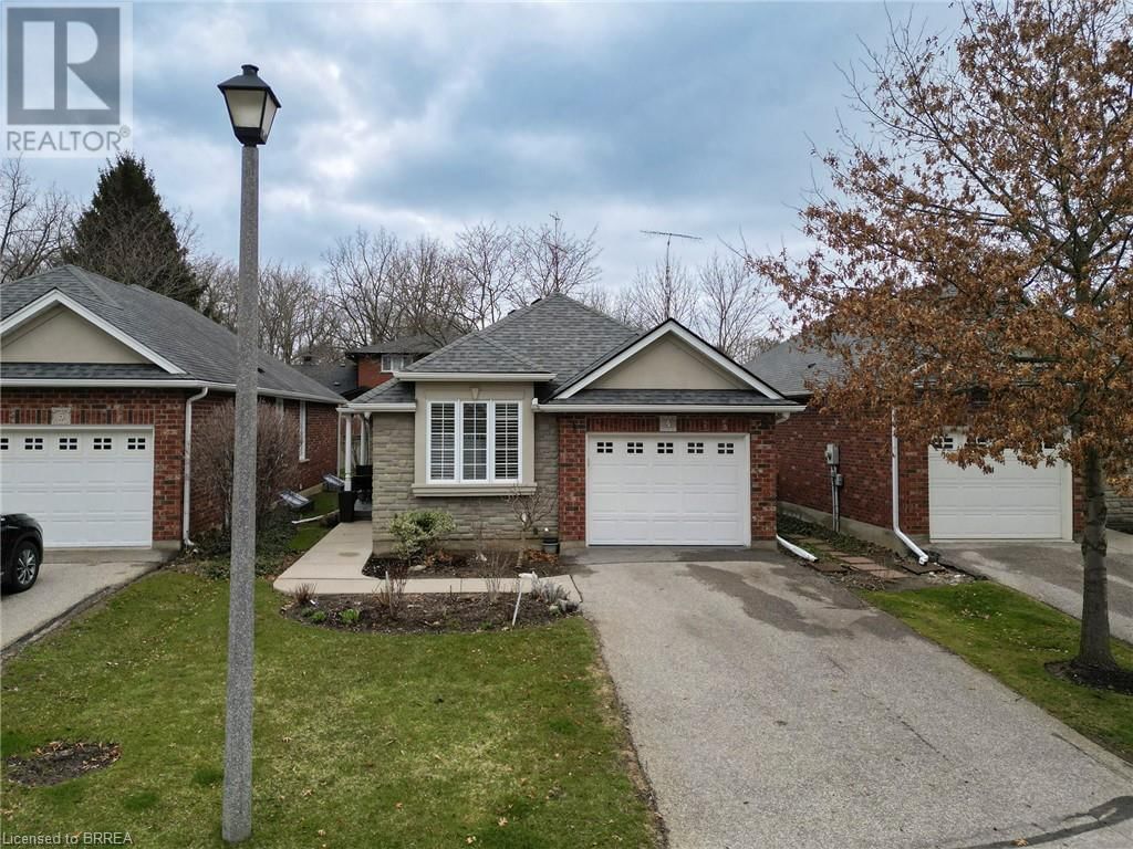 4 - 115 GLENWOOD DRIVE Image 2