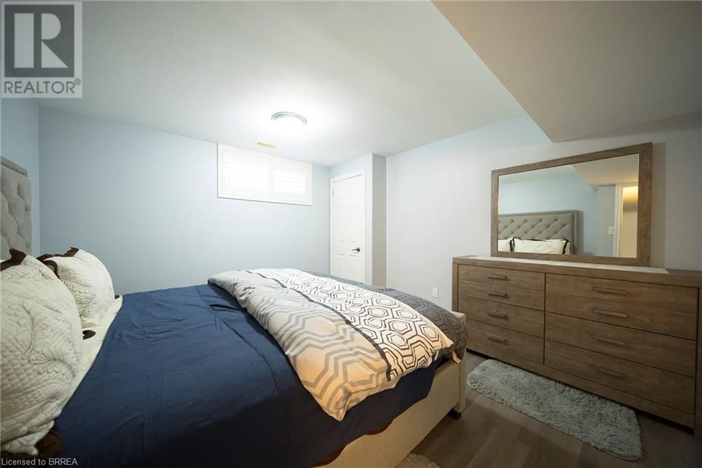 4 - 115 GLENWOOD DRIVE Image 23