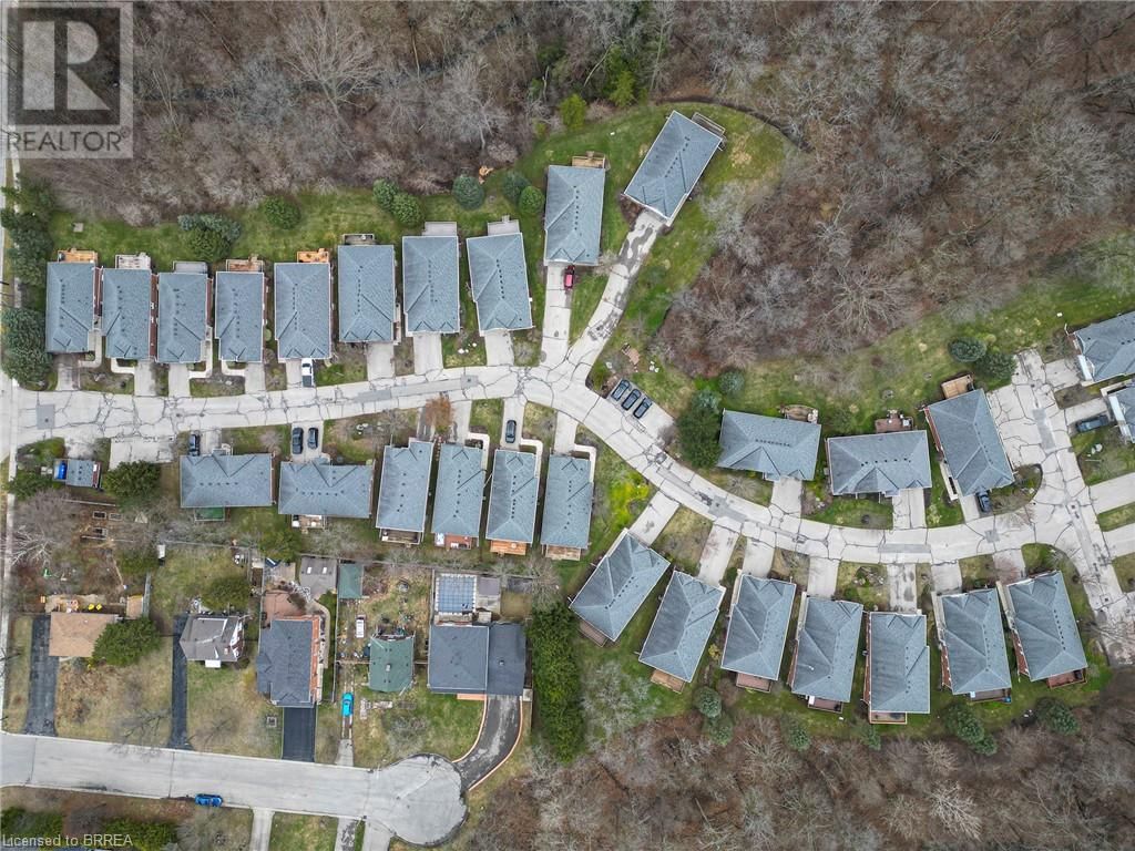 4 - 115 GLENWOOD DRIVE Image 30