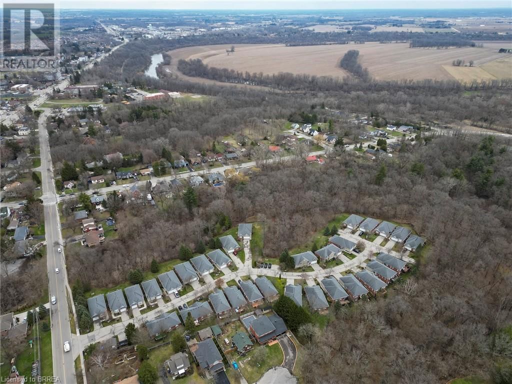 4 - 115 GLENWOOD DRIVE Image 31