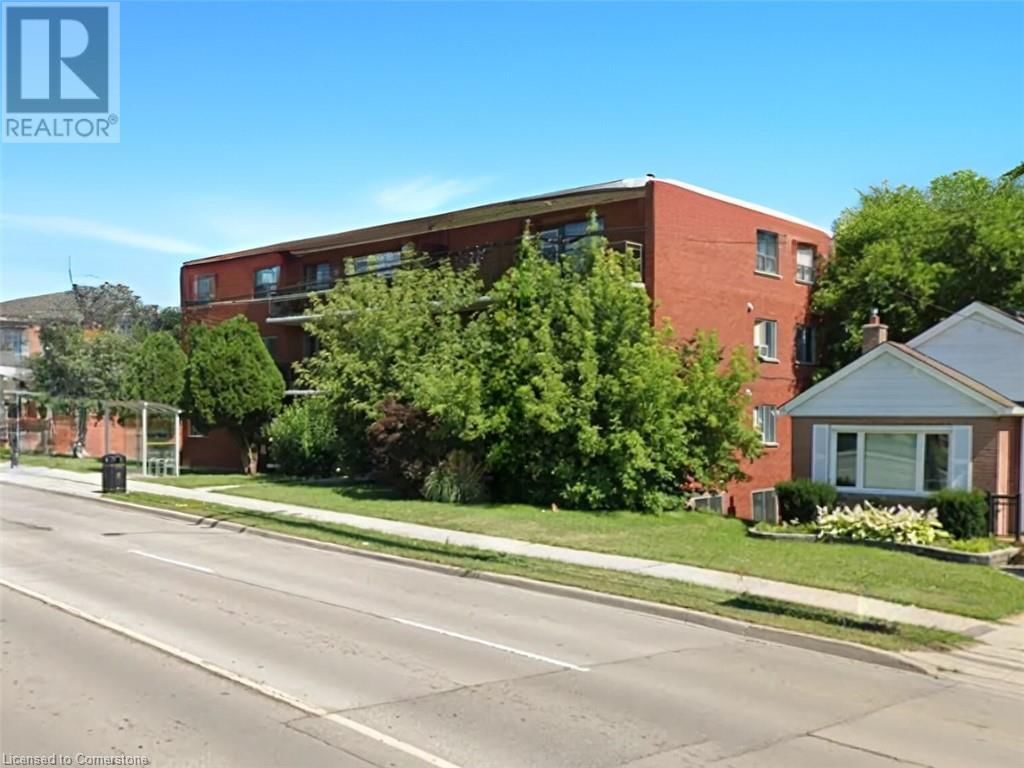6 - 2205 KING STREET EAST Image 10