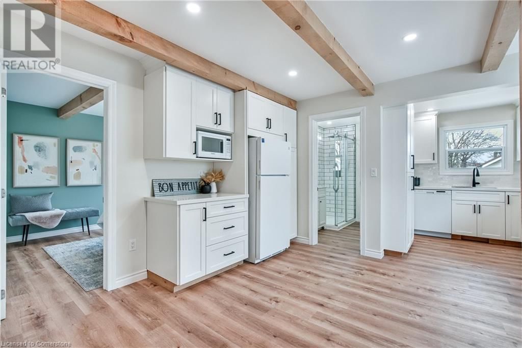 398 NAVY STREET Image 11