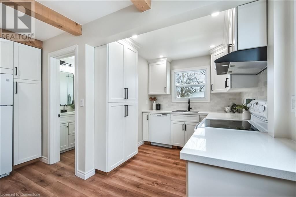 398 NAVY STREET Image 14