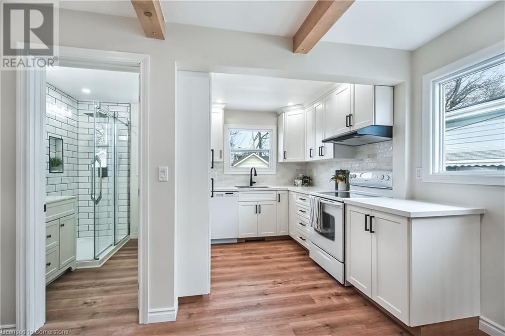 398 NAVY STREET Image 15