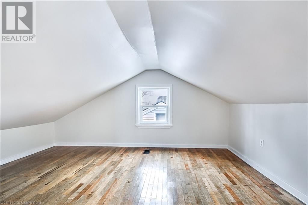 398 NAVY STREET Image 24