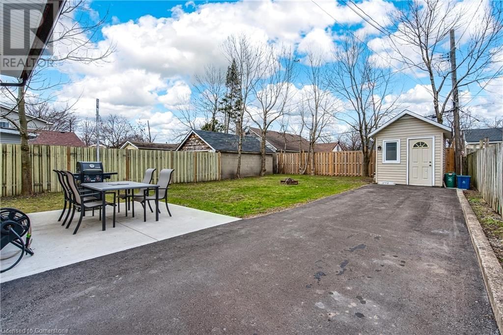 398 NAVY STREET Image 32