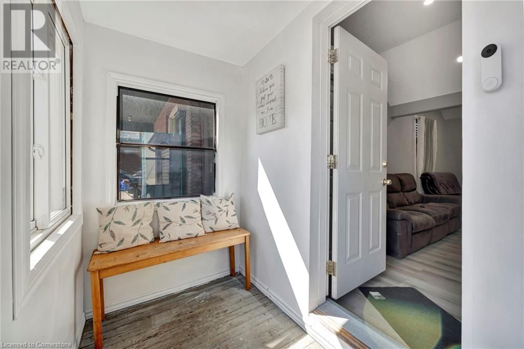 159 GROSVENOR AVENUE NORTH Image 3