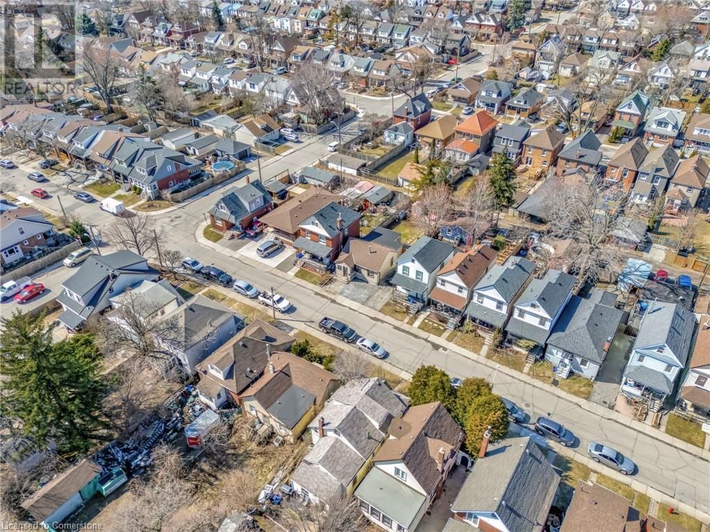 159 GROSVENOR AVENUE NORTH Image 31