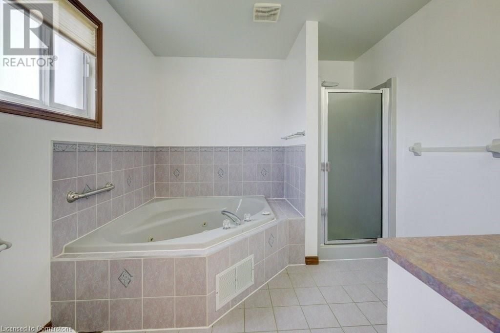 115 NATHAN COURT Image 21