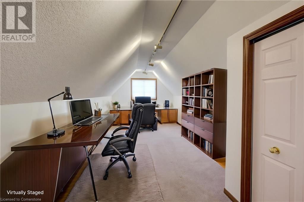115 NATHAN COURT Image 32