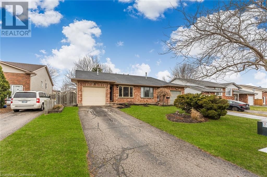 4534 DUFFERIN AVENUE Image 1