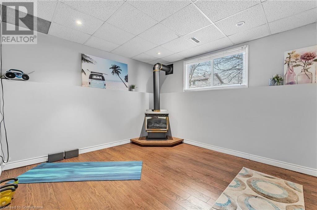 4534 DUFFERIN AVENUE Image 28