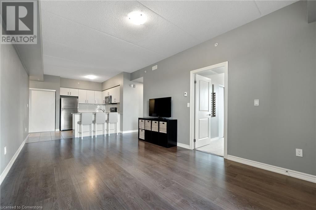 312 - 1280 GORDON STREET Image 22