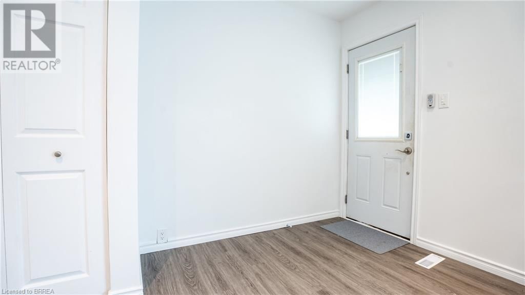 136 BURWELL STREET Image 4