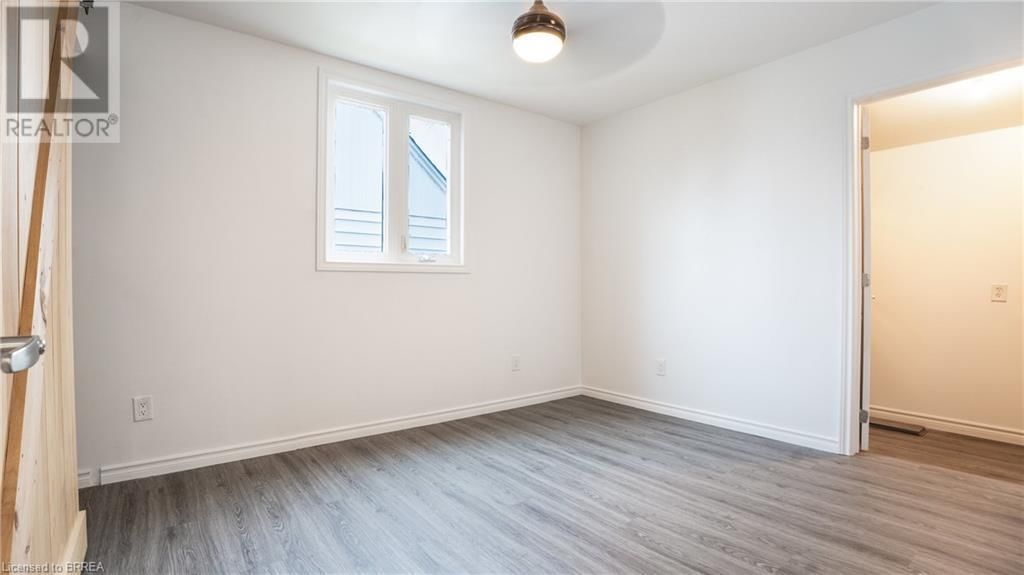 136 BURWELL STREET Image 7