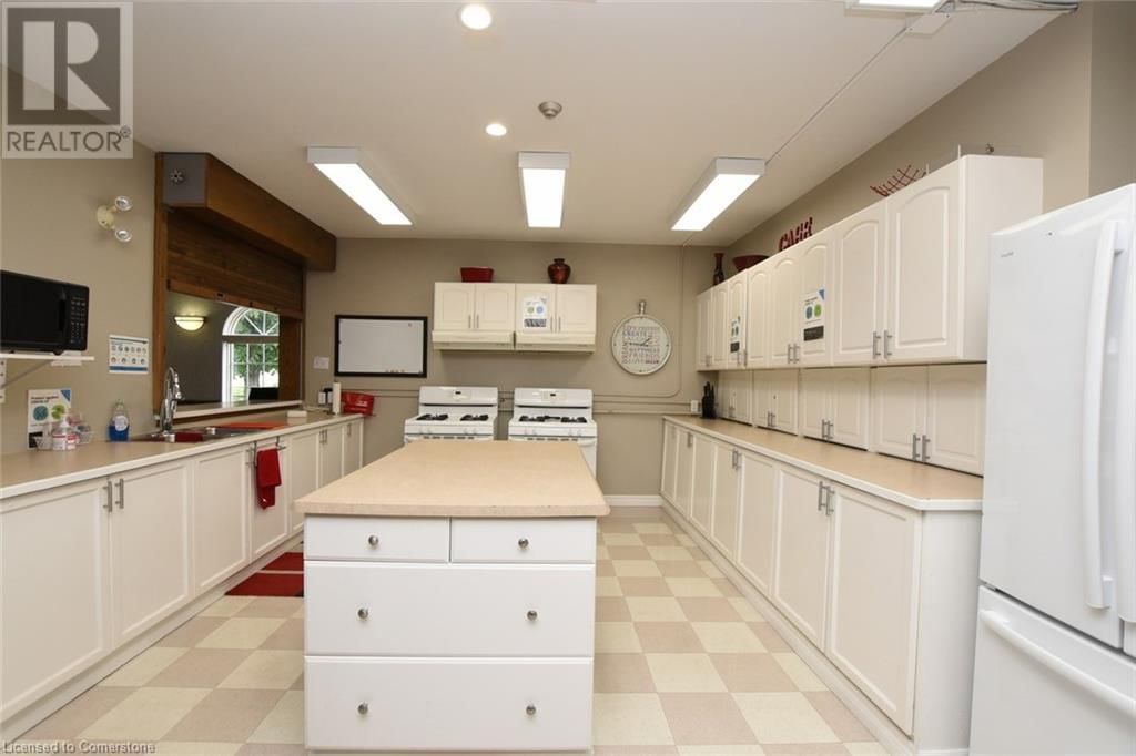 2 - 60 NATALIA AVENUE Image 35
