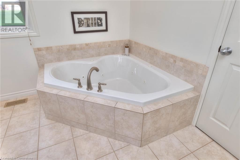 248 KENNETH AVENUE Image 33