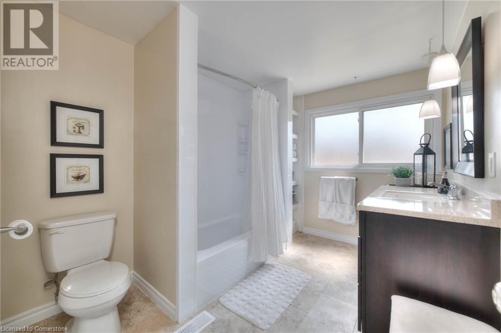 248 KENNETH AVENUE Image 39