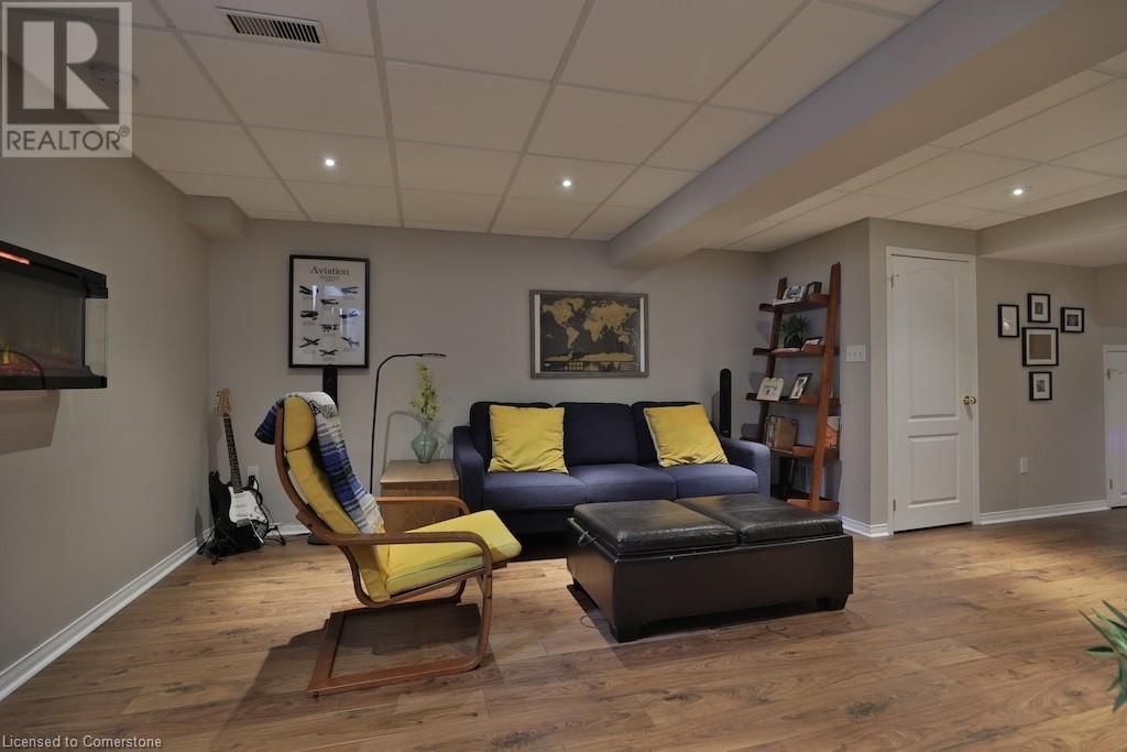 2406 CURTIS ROAD Image 22