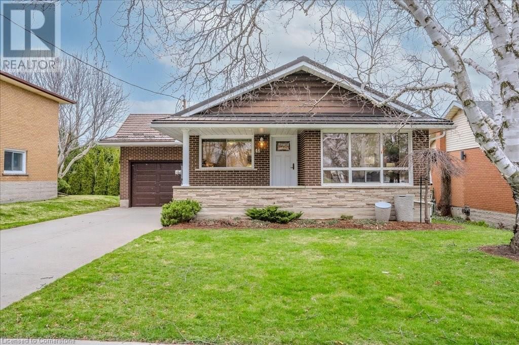 46 GILMOUR CRESCENT Image 1
