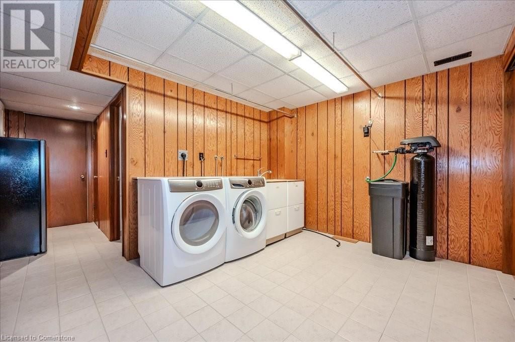 46 GILMOUR CRESCENT Image 30