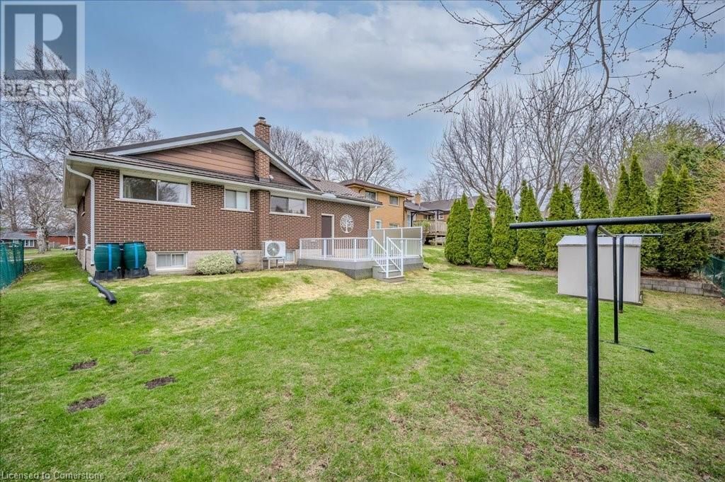 46 GILMOUR CRESCENT Image 34