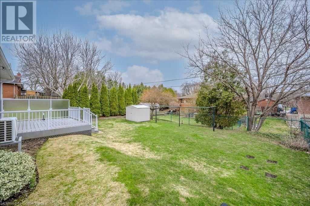 46 GILMOUR CRESCENT Image 35