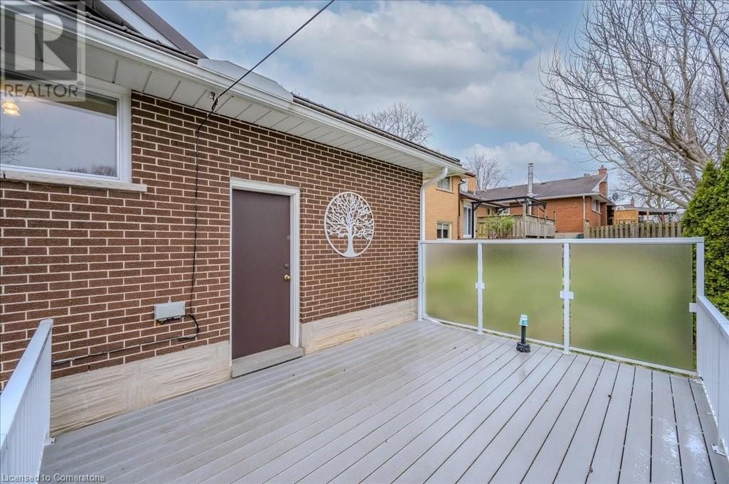 46 GILMOUR CRESCENT Image 36
