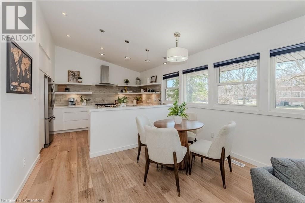 532 DUNBAR ROAD Image 12