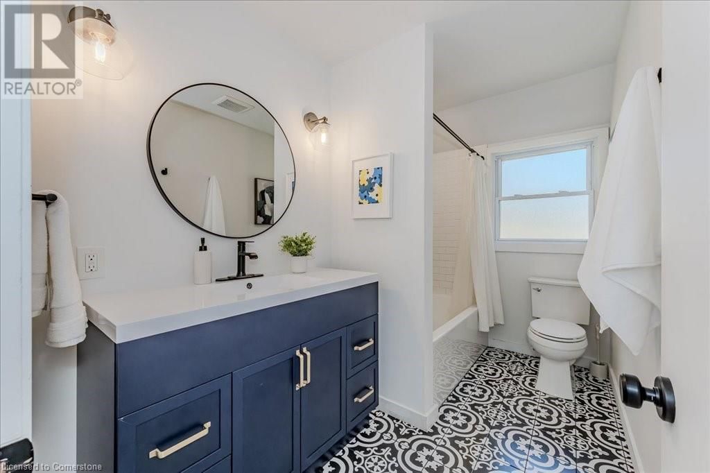 532 DUNBAR ROAD Image 22