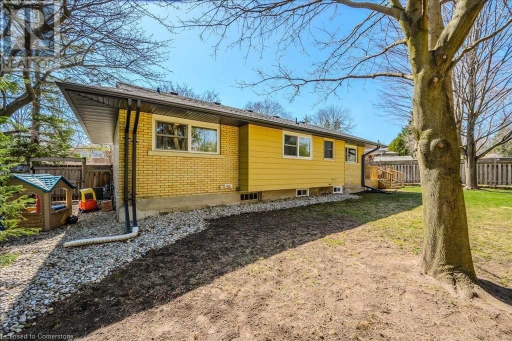 532 DUNBAR ROAD Image 36