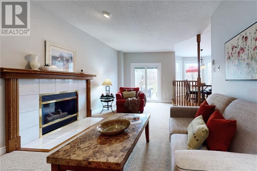 530 BURNETT AVENUE Image 15