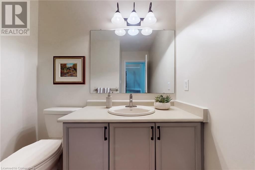 530 BURNETT AVENUE Image 17