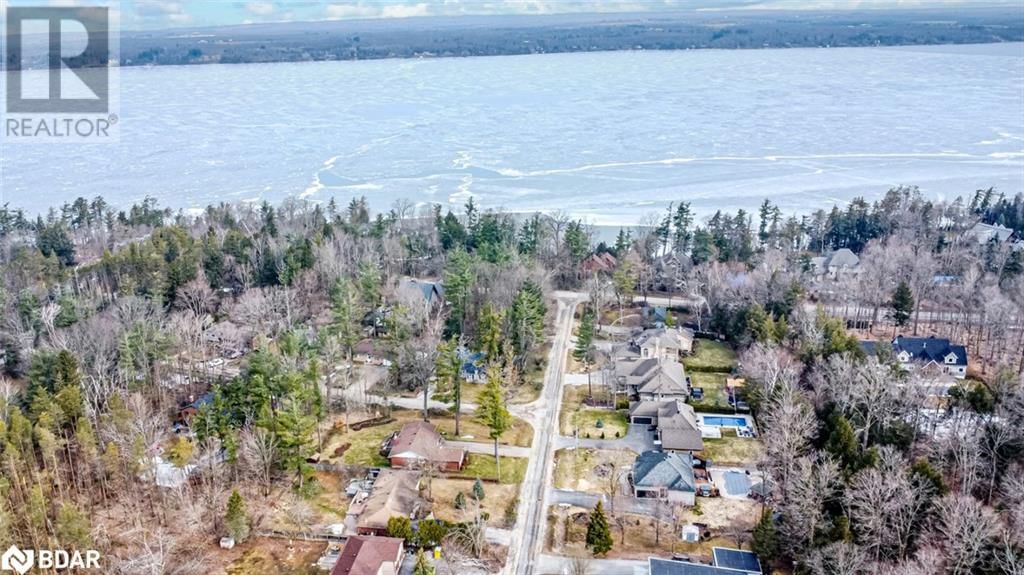 3782 WHITECAP DRIVE Image 2
