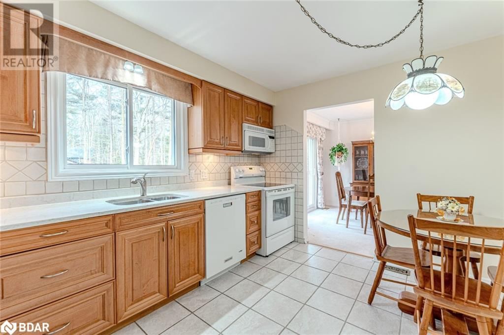 3782 WHITECAP DRIVE Image 6