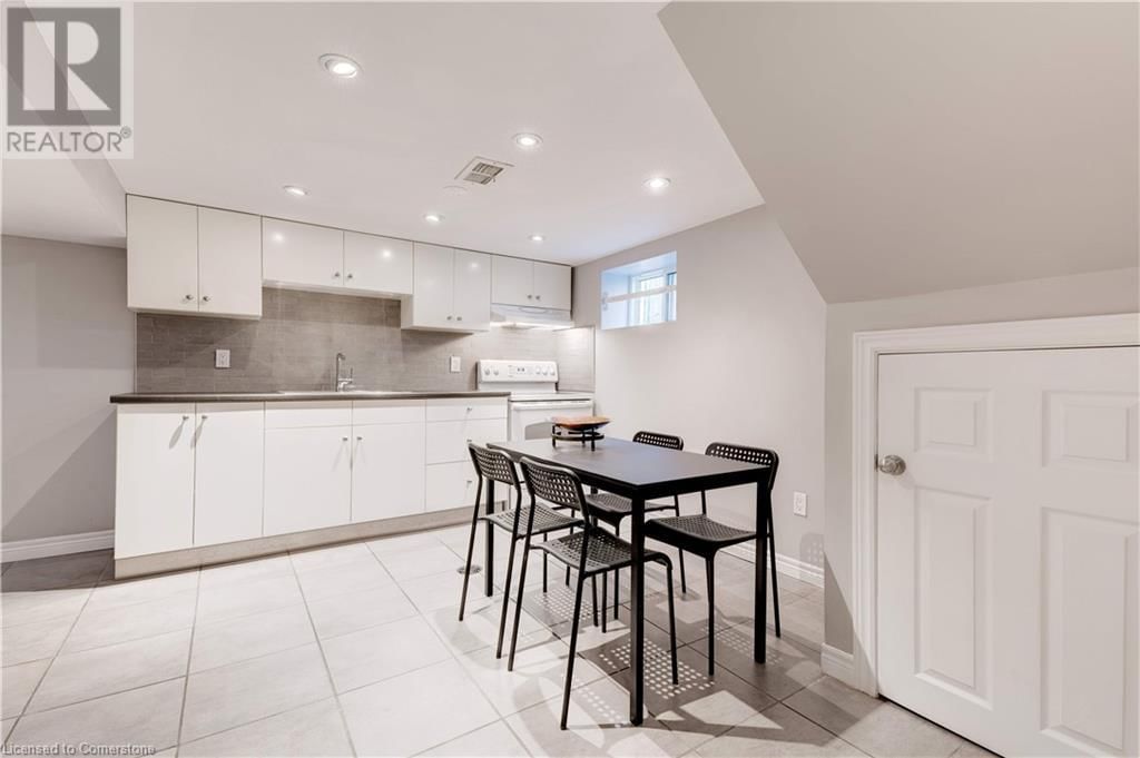 97 KNYVET AVENUE Image 21