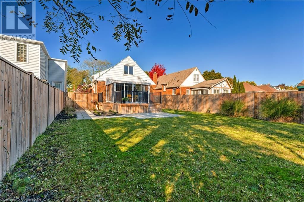 97 KNYVET AVENUE Image 33