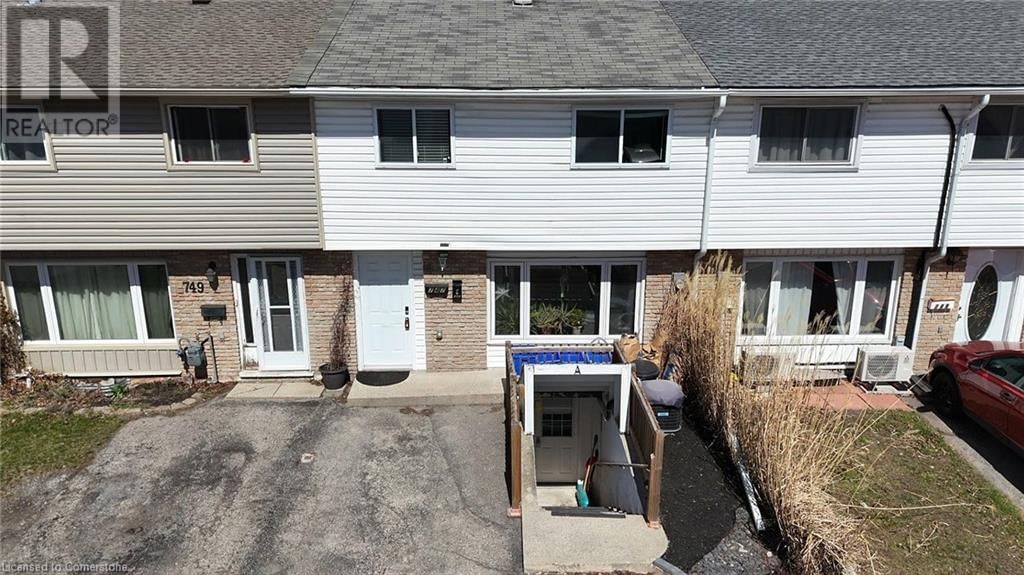 747 PARKVIEW CRESCENT Image 34