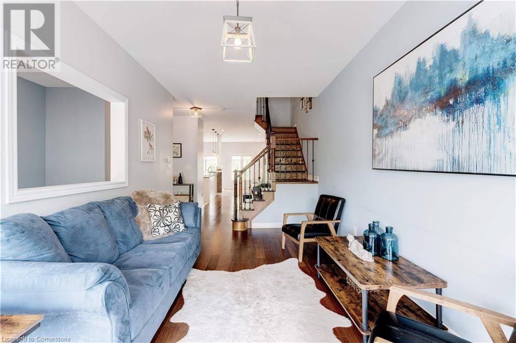 5 - 230 PAISLEY BOULEVARD WEST Image 4
